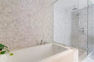 88 SW 7th St, Miami, FL 33130 - Photo 29
