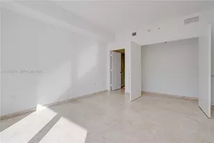 88 SW 7th St, Miami, FL 33130 - Photo 37