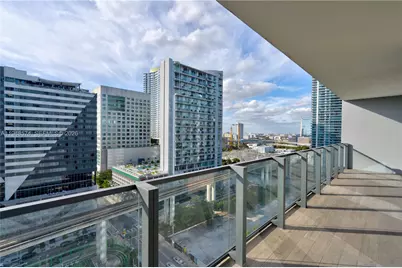 88 SW 7th St #1110, Miami, FL 33130 - Photo 21