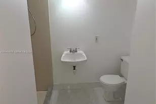 7124 SW 114th Pl, Miami, FL 33173 - Photo 7