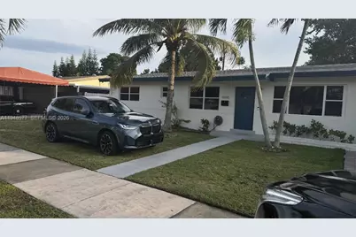 9890 Santos Dr, Cutler Bay, FL 33189 - Photo 3