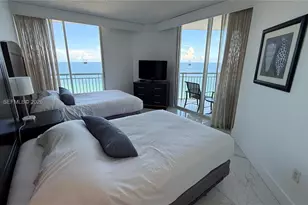 17375 Collins Ave, Sunny Isles Beach, FL 33160 - Photo 41