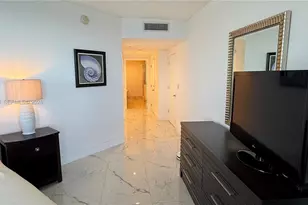 17375 Collins Ave, Sunny Isles Beach, FL 33160 - Photo 35