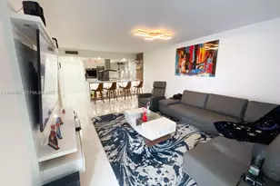 1301 NE Miami Gardens Dr, Miami, FL 33179 - Photo 3