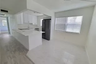 196 E Mansfield E, Boca Raton, FL 33434 - Photo 1