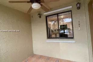 321 Lakeview Dr, Weston, FL 33326 - Photo 5