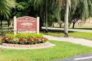 321 Lakeview Dr, Weston, FL 33326 - Photo 27