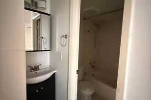 19715 SW 114th Ave, Miami, FL 33157 - Photo 9