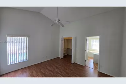 180 Laurel Ridge Pass, Davenport, FL 33897 - Photo 5