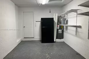 2130 NW 171st Terrace, Pembroke Pines, FL 33028 - Photo 23