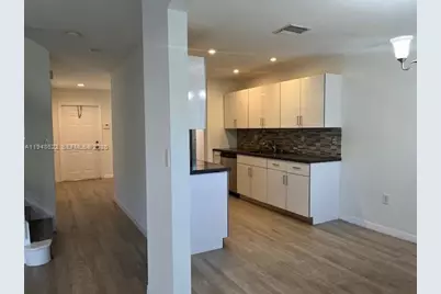 2130 NW 171st Ter #2130, Pembroke Pines, FL 33028 - Photo 7