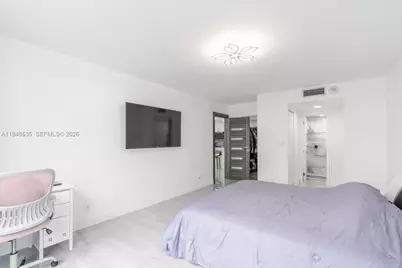 600 Three Islands Blvd #1413, Hallandale Beach, FL 33009 - Photo 11