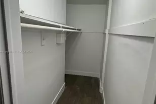 1333 E Hallandale Beach Blvd, Hallandale Beach, FL 33009 - Photo 7