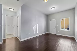 18241 SW 108th Pl, Miami, FL 33157 - Photo 11