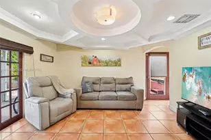 10365 SW 11th Terrace, Miami, FL 33174 - Photo 5