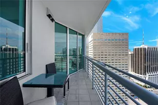 335 S Biscayne Blvd, Miami, FL 33131 - Photo 17