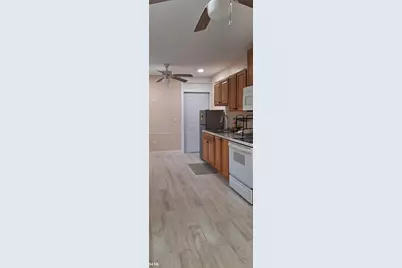 [Address not provided], Lauderdale Lakes, FL 33319 - Photo 7