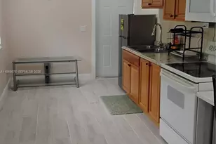 [Address not provided], Lauderdale Lakes, FL 33319 - Photo 9