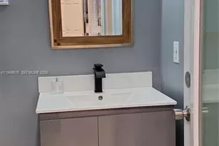 [Address not provided], Lauderdale Lakes, FL 33319 - Photo 19