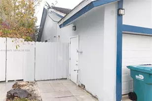 16201 SW 144th Ct, Miami, FL 33177 - Photo 3