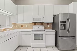 10168 Lombardy Dr, Tamarac, FL 33321 - Photo 13