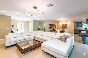 709 SW Elm Tree Ln, Boca Raton, FL 33486 - Photo 3