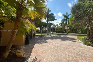 375 Sabal Way, Weston, FL 33326 - Photo 15