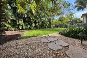 375 Sabal Way, Weston, FL 33326 - Photo 63