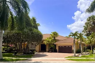 375 Sabal Way, Weston, FL 33326 - Photo 1