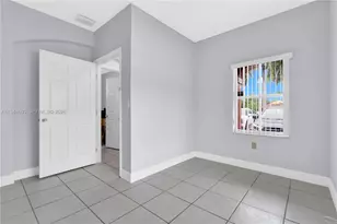 74 NW 2nd St, Homestead, FL 33030 - Photo 9