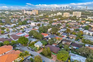 2671 SW 30th Ave, Miami, FL 33133 - Photo 35