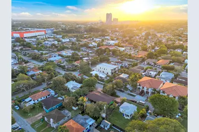 2671 SW 30th Ave, Miami, FL 33133 - Photo 39