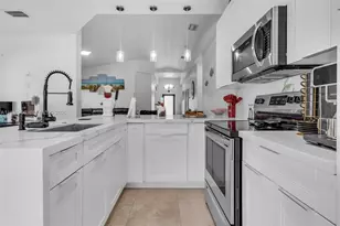 407 NW 9th Ct, Homestead, FL 33030 - Photo 11