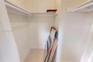 2800 W Sunrise Lakes Dr, Sunrise, FL 33322 - Photo 19