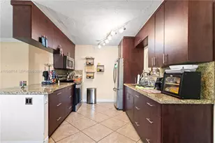 6408 Pierce St, Hollywood, FL 33024 - Photo 9