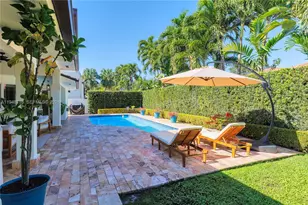 8515 NW 168th Terrace, Miami Lakes, FL 33016 - Photo 11