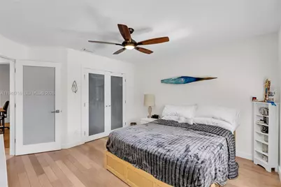 8515 NW 168th Ter, Miami Lakes, FL 33016 - Photo 15