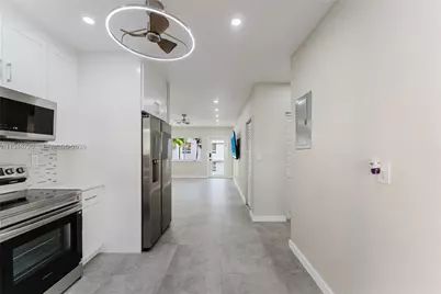 4201 Indian Creek Dr #9, Miami Beach, FL 33140 - Photo 9