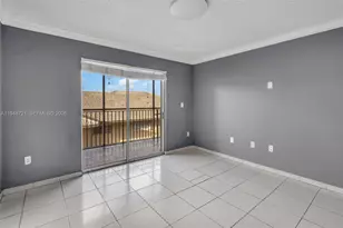 8851 NW 119th St, Hialeah Gardens, FL 33018 - Photo 7