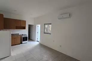 950 NW 149th Terrace, Miami, FL 33168 - Photo 5