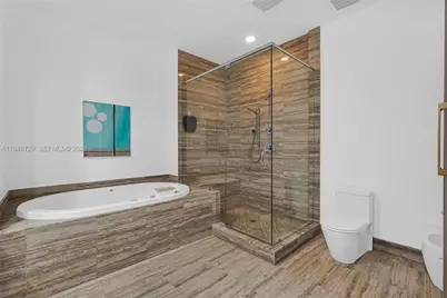 16001 Collins Ave #3402, Sunny Isles Beach, FL 33160 - Photo 65