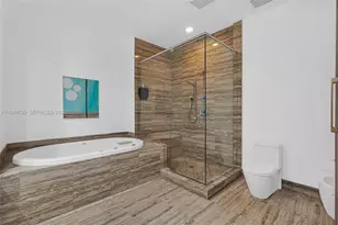 16001 Collins Ave, Sunny Isles Beach, FL 33160 - Photo 65