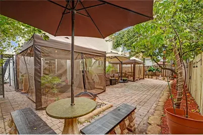 5502 SW 162nd Pl, Miami, FL 33185 - Photo 13