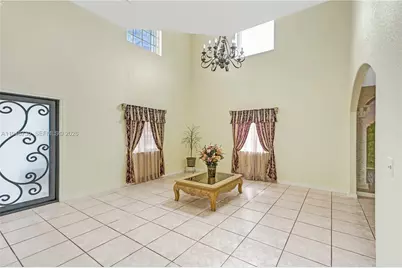 5502 SW 162nd Pl, Miami, FL 33185 - Photo 9