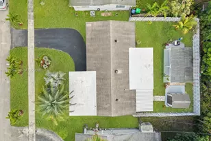 8440 NW 28th Pl, Sunrise, FL 33322 - Photo 39