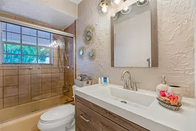 1960 Coral Reef Dr, Lauderdale by the Sea, FL 33062 - Photo 33