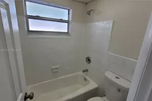 13240 Port Said Rd, Opa Locka, FL 33054 - Photo 17