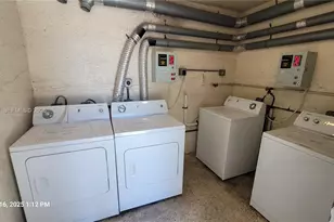 13240 Port Said Rd, Opa Locka, FL 33054 - Photo 23