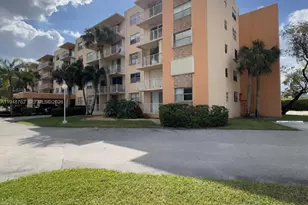 500 Executive Center Dr, West Palm Beach, FL 33401 - Photo 1