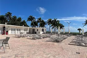 5005 Collins Ave, Miami Beach, FL 33140 - Photo 17